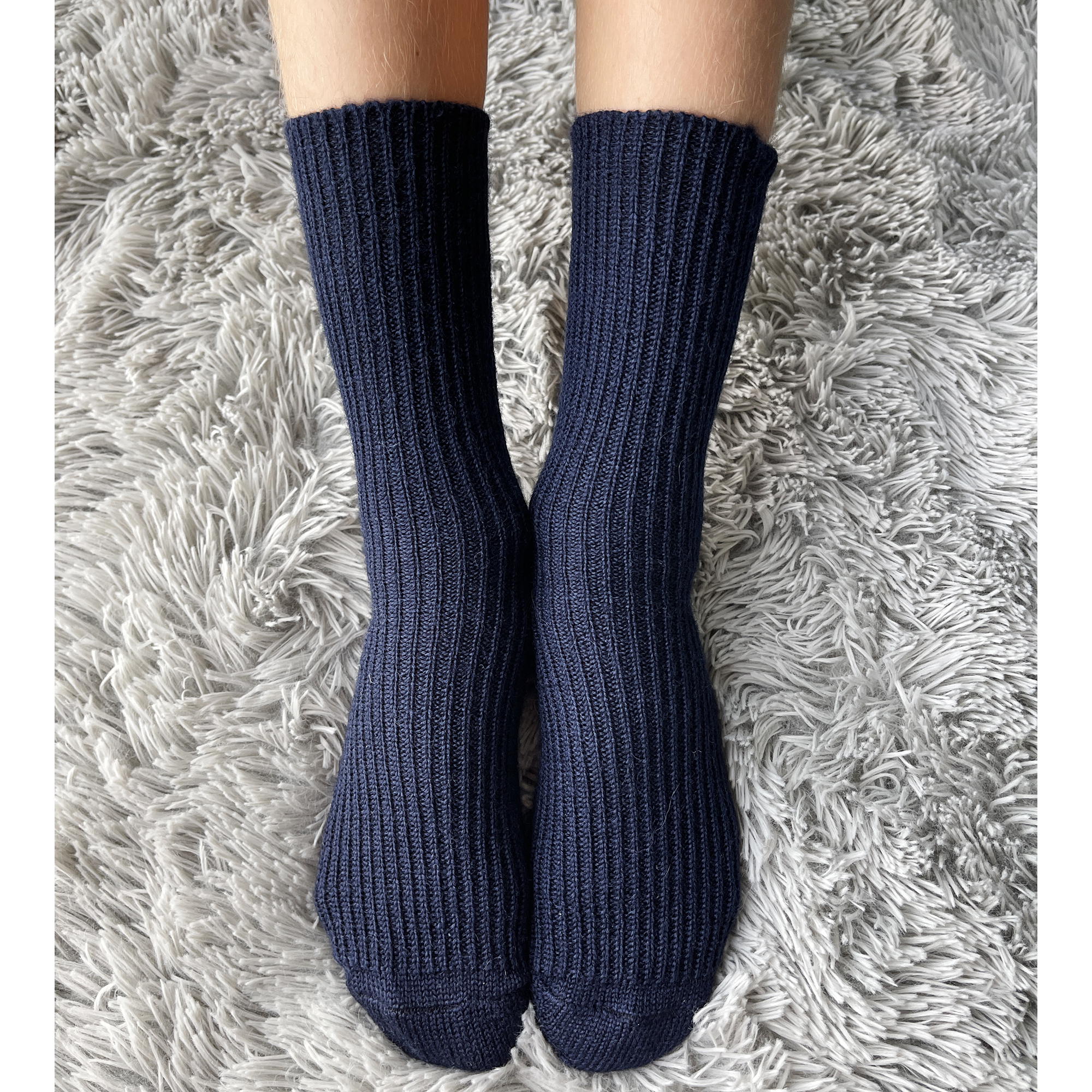 Close-up of Hirsch Natur kids’ wool socks showing the breathable knit texture of 100% organic virgin wool.